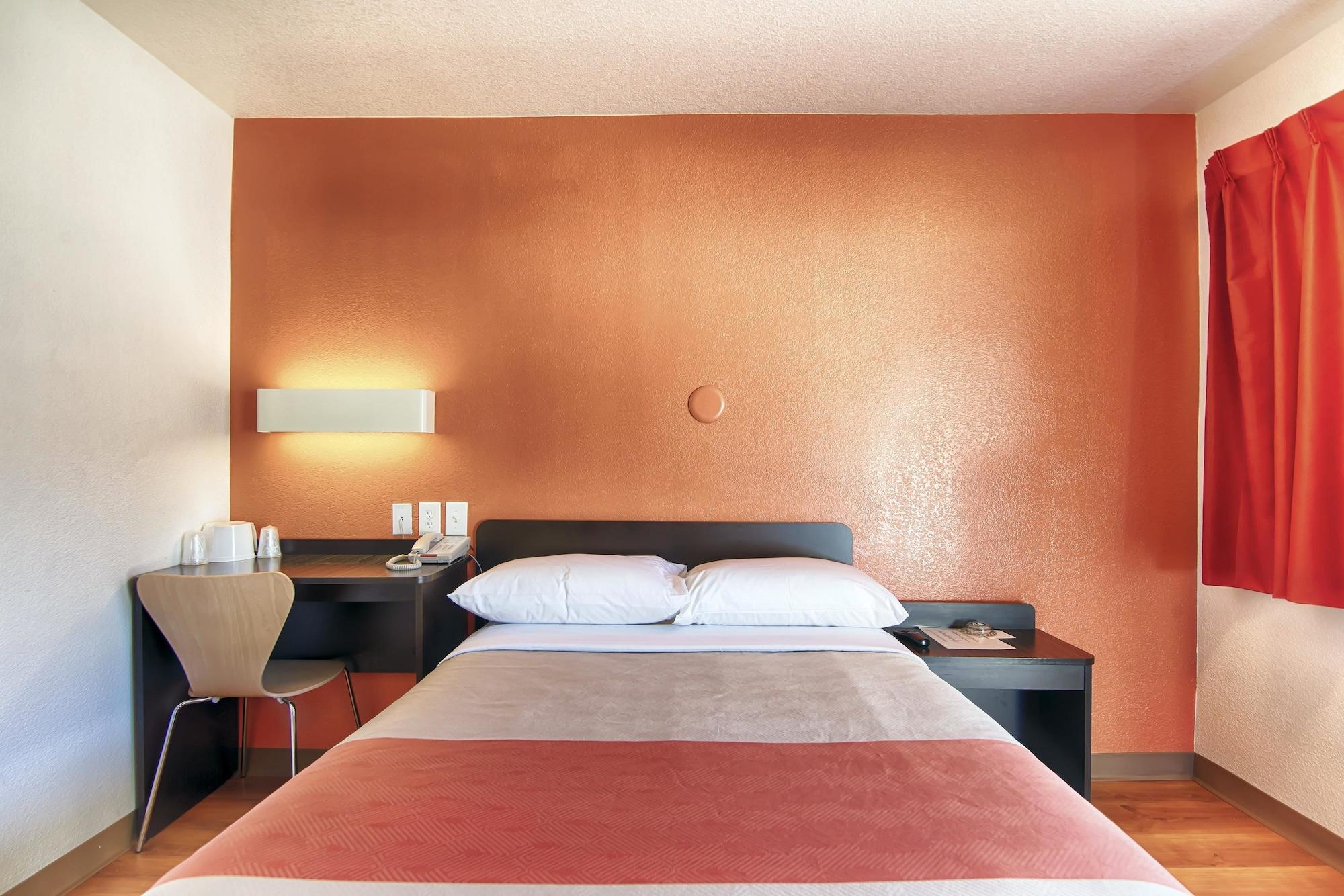 6-mammoth Lakes, Ca Hotel Mammoth Lakes
